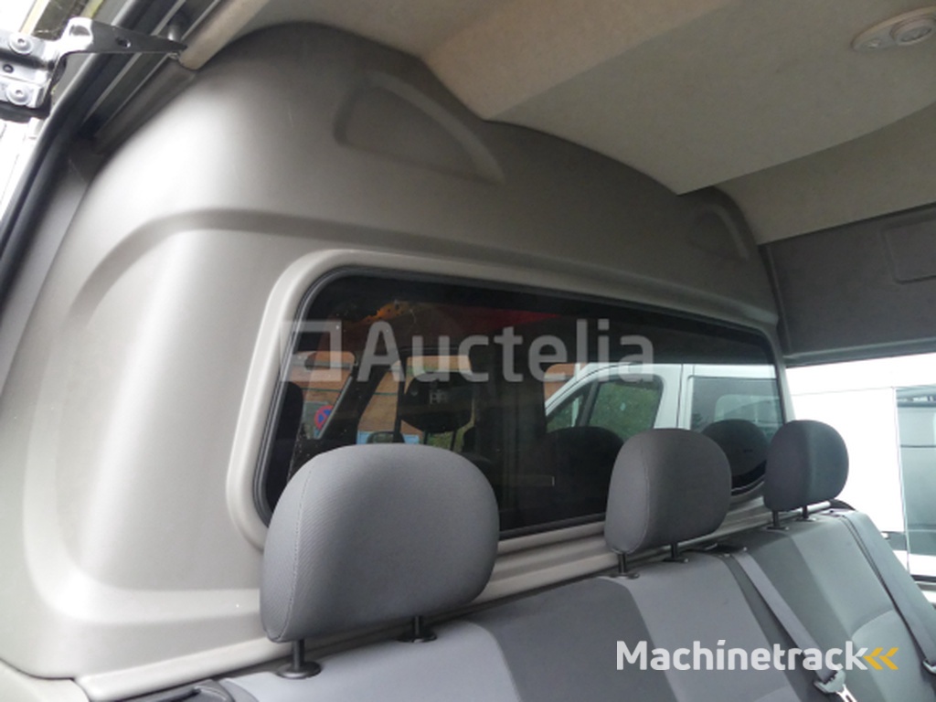 Opel Movano bestelwagen met multicab (2019-87.886 km)