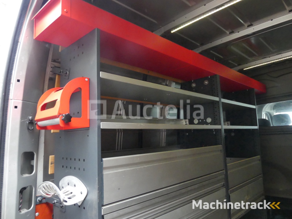 Opel Movano bestelwagen met multicab (2019-87.886 km)