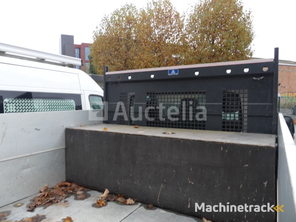 Opel Movano drieweg bestelwagen