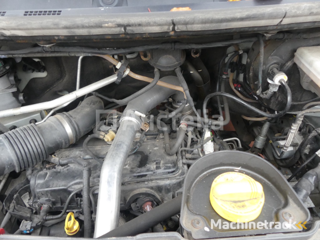 Opel Movano drieweg bestelwagen