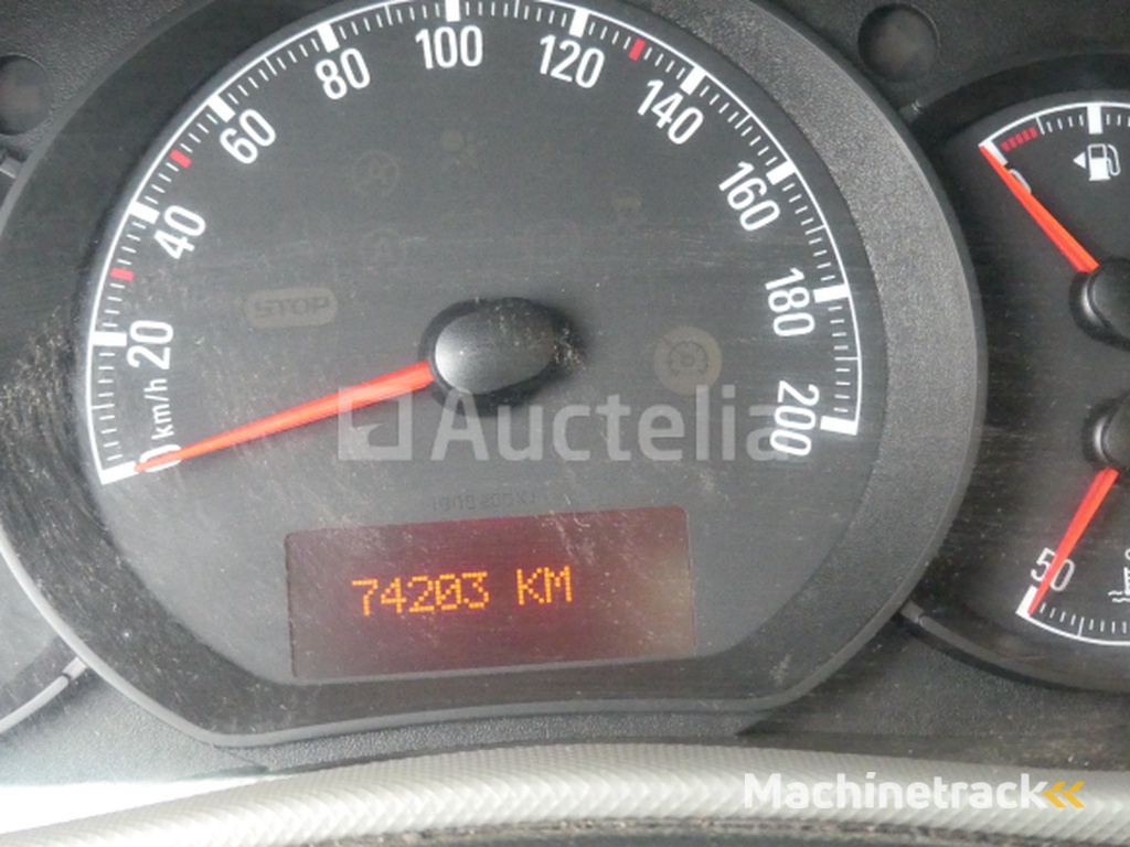 Opel Movano drieweg bestelwagen (2015-74.203 km)