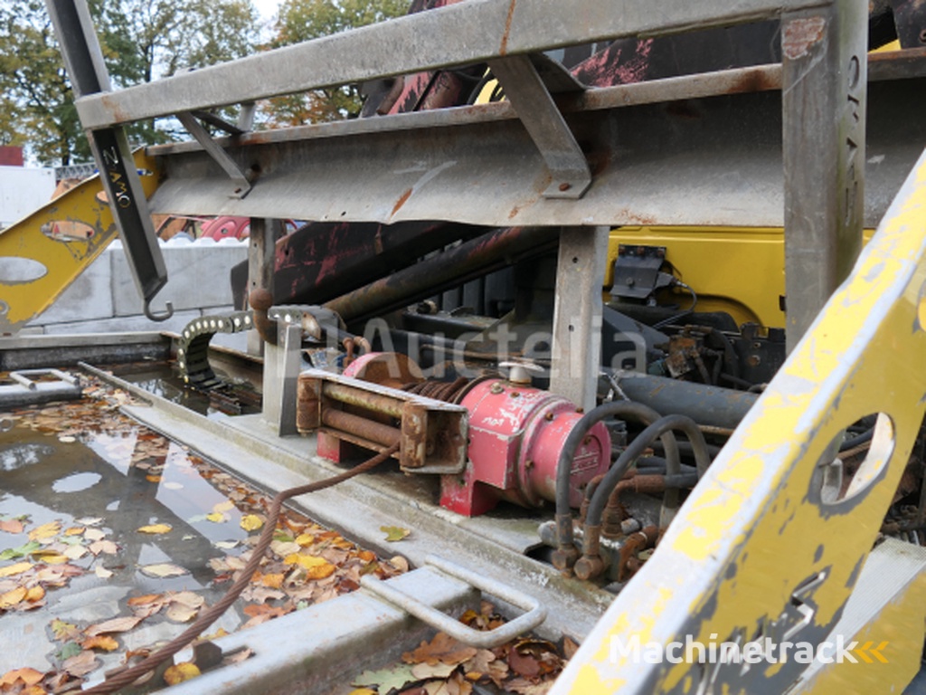 Bergingswagen MAN L12LC (2001-516.464 km)( VIN:WMAL71ZZZ1Y081609)