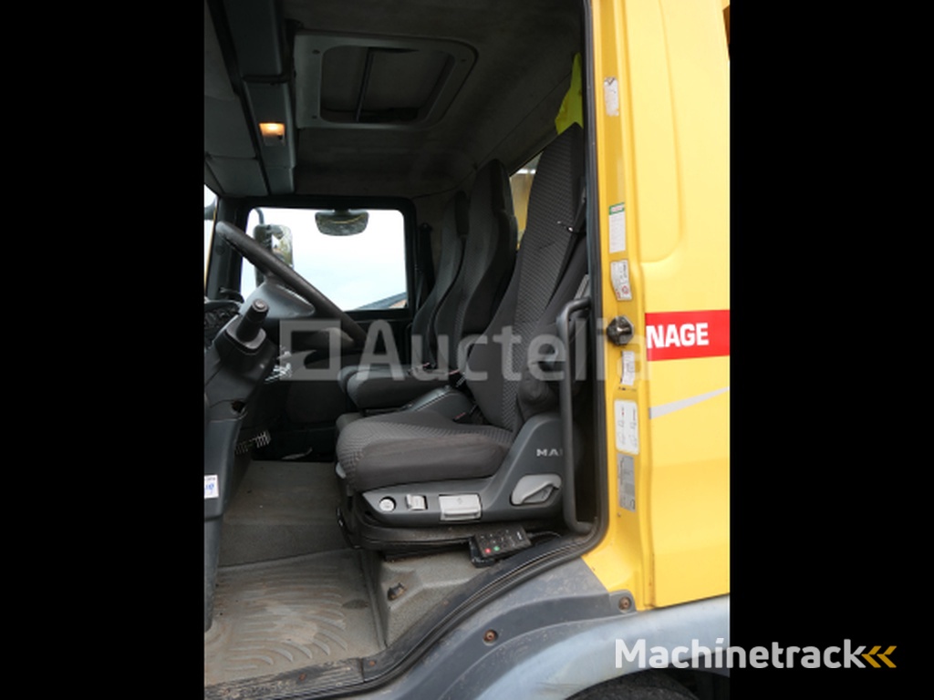 Berging vrachtwagen MAN Man TGL (2007-969.208 km)( VIN:WMAN15ZZ47Y189199)