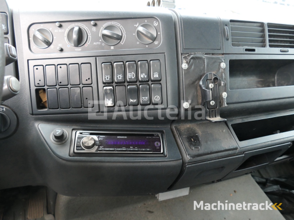 Berging vrachtwagen MAN Man TGL (2007-969.208 km)( VIN:WMAN15ZZ47Y189199)