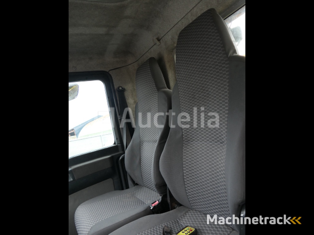 Berging vrachtwagen MAN Man TGL (2007-969.208 km)( VIN:WMAN15ZZ47Y189199)