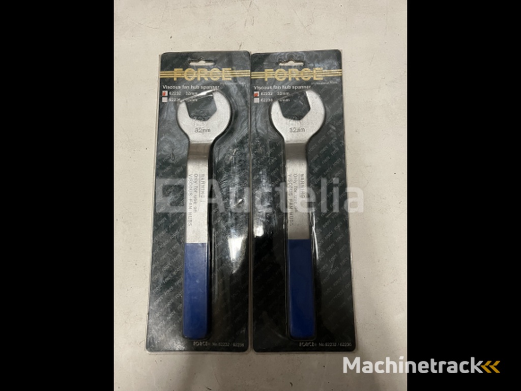 2 x steeksleutel 32mm