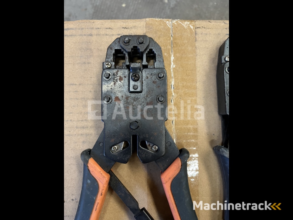 2 x krimptang ongebruikt