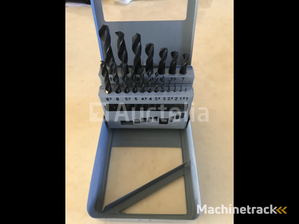 19 piece HSS metal drill set in case