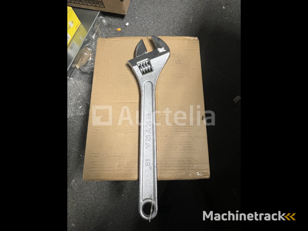English wrench 18 inch