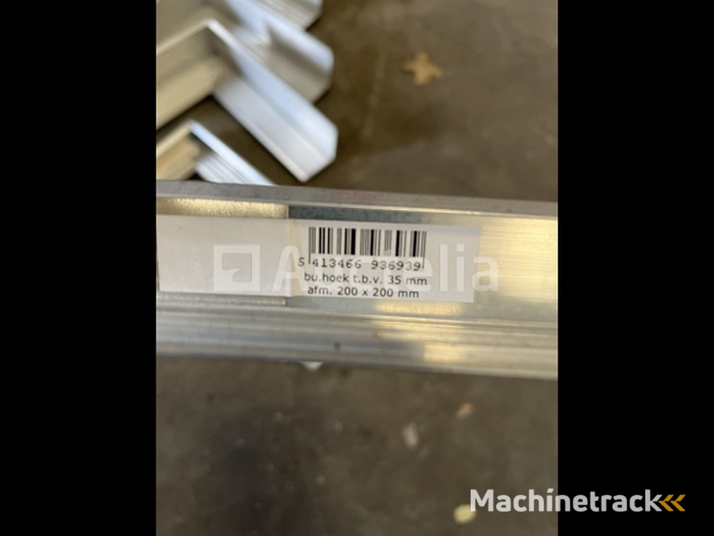 9 x aluminium hoekprofiel