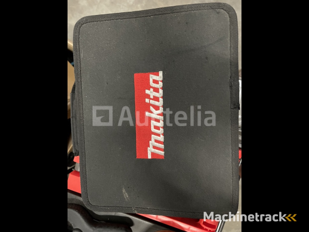 Makita 194852-0 Cleaning kit for gas tackers