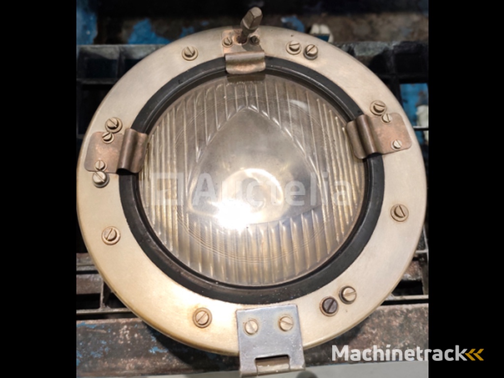 1 SNCB locomotive headlight (RED)
