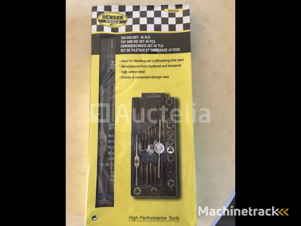 40 piece Tap and die set