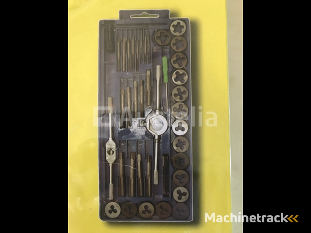 40 piece Tap and die set