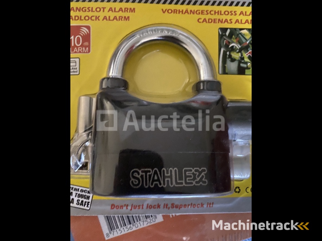 Padlock with alarm