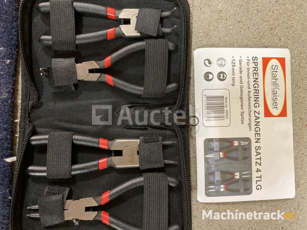 4 piece circlip pliers set in case 125 mm