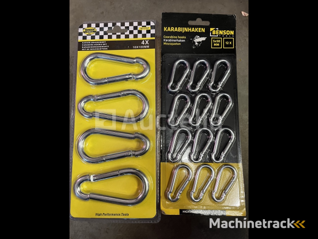 2 sets of carabiners