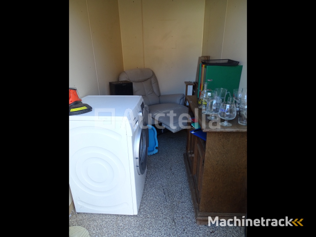 Inhoud van een doos (zie detail)