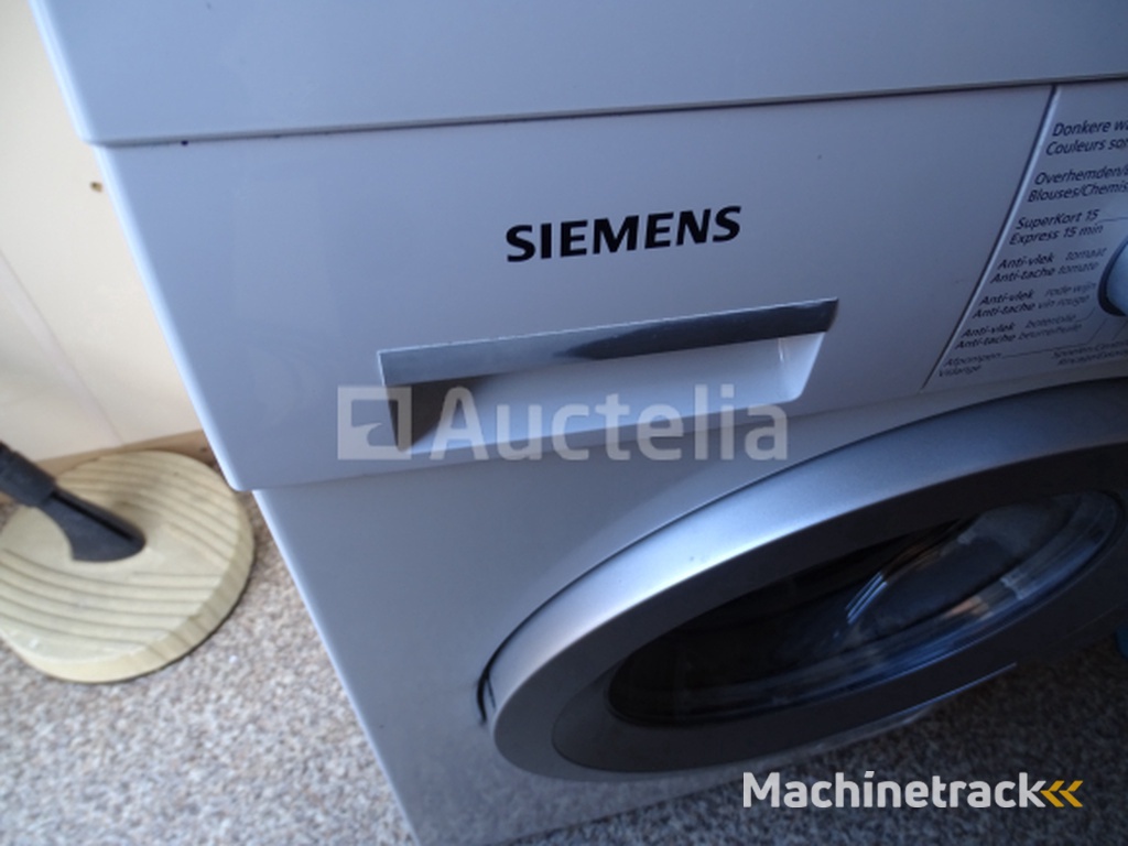 Inhoud van een doos (zie detail)