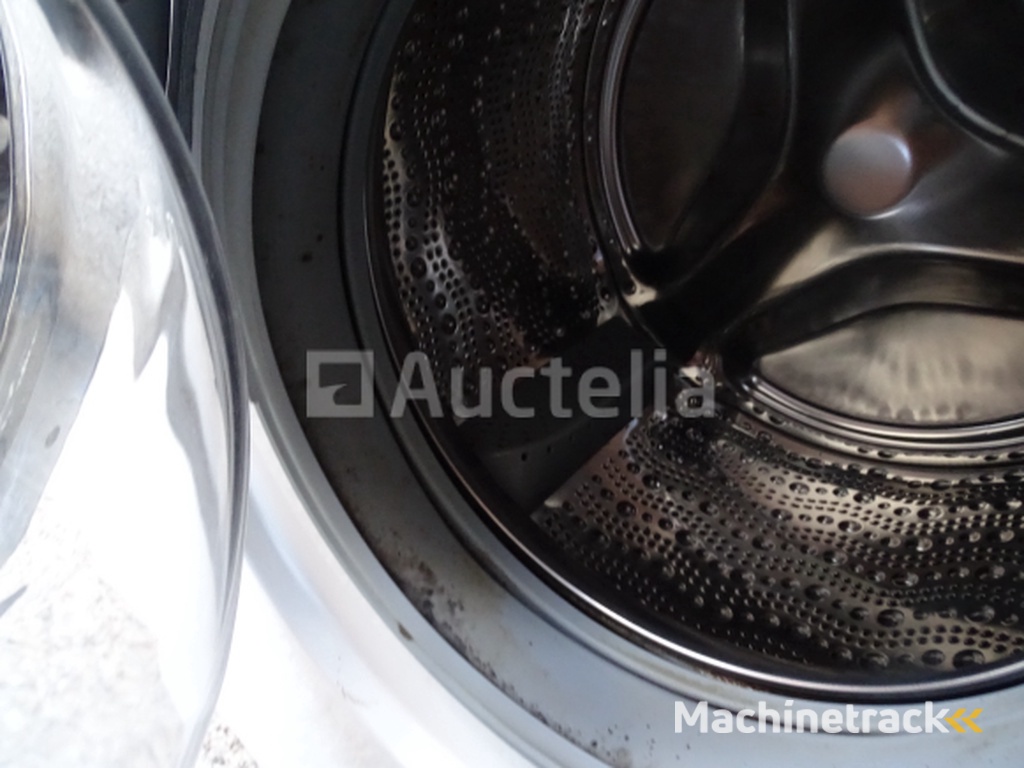 Inhoud van een doos (zie detail)