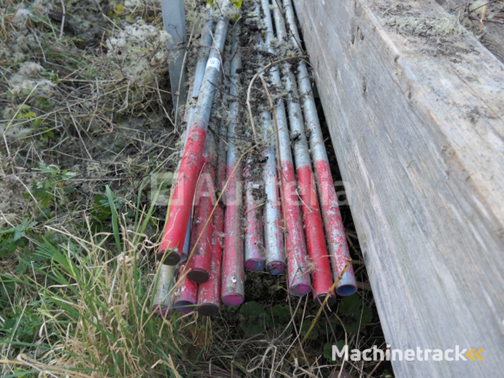 Altrad galvanised scaffolding elements