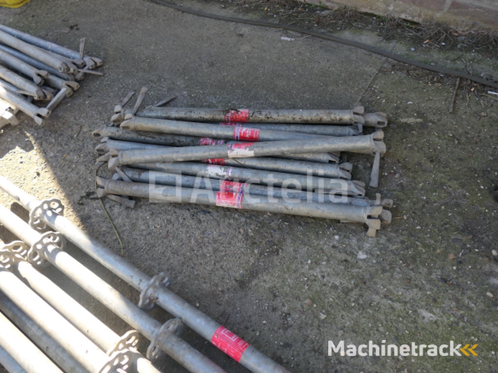 Altrad galvanised scaffolding elements