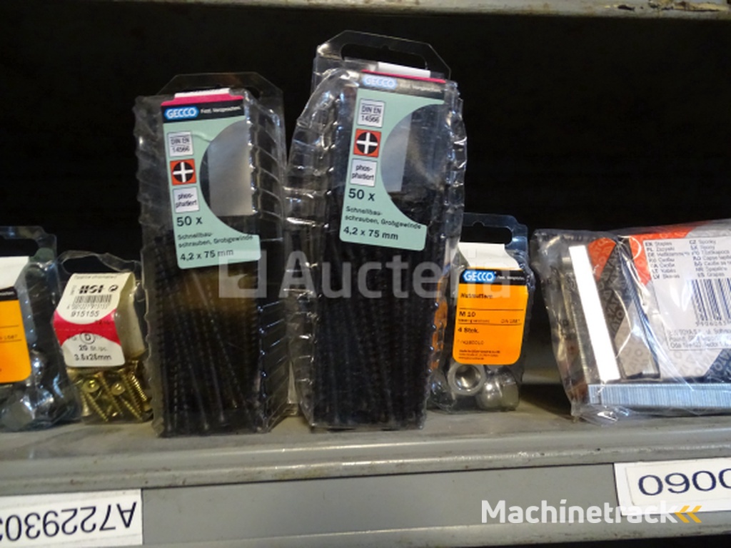 20,000 (+/-) Miscellaneous fasteners