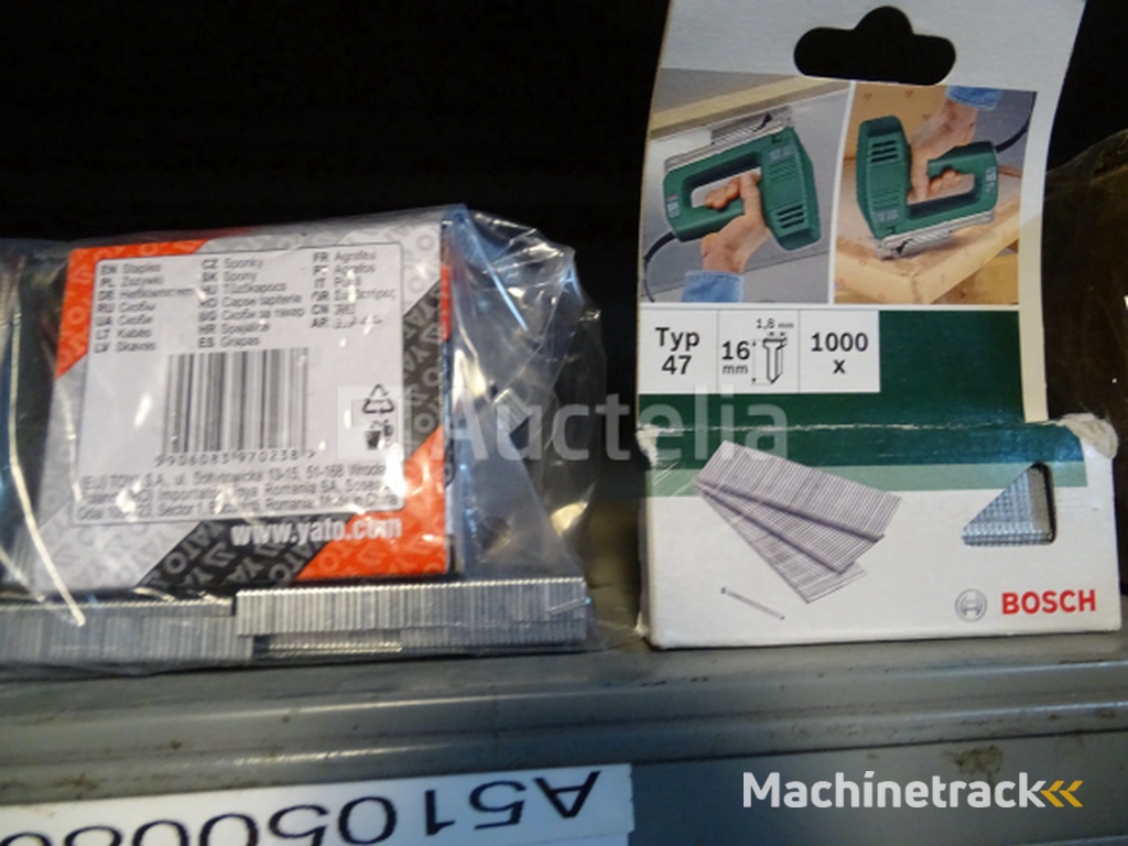 20,000 (+/-) Miscellaneous fasteners