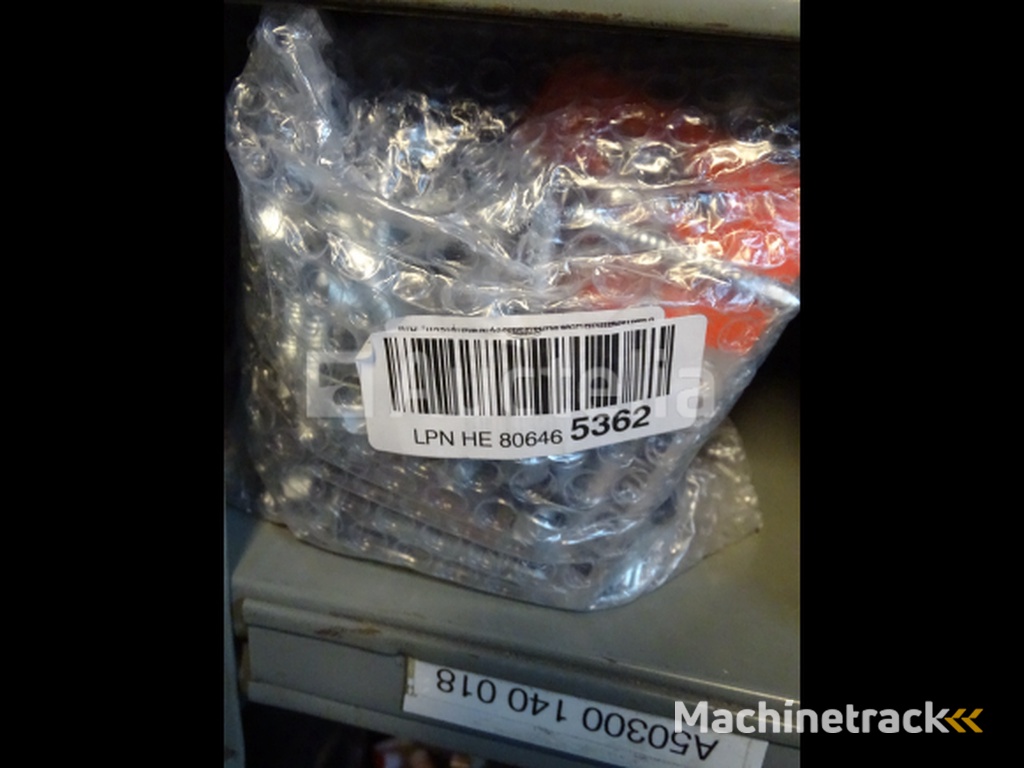 20,000 (+/-) Miscellaneous fasteners