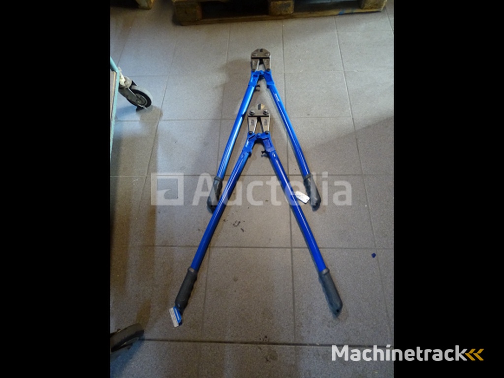 2 Bolt cutters 900 mm length 36'' CT23