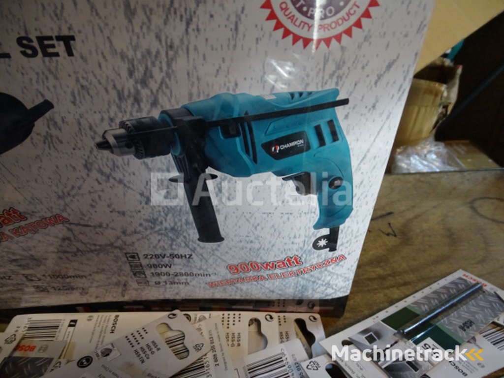 Drilling Rig, Grinding Machine CHAMPION CP-118 with 60 BOSCH Bits