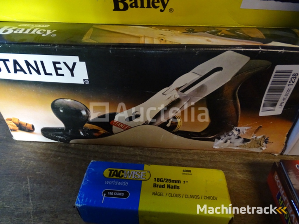 Carpentry Material (See Detail)