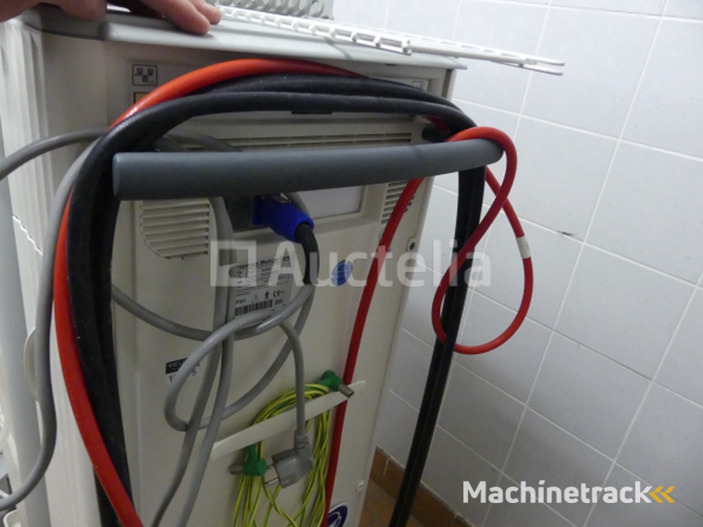 Fresenius 5008 Dialyse Generator