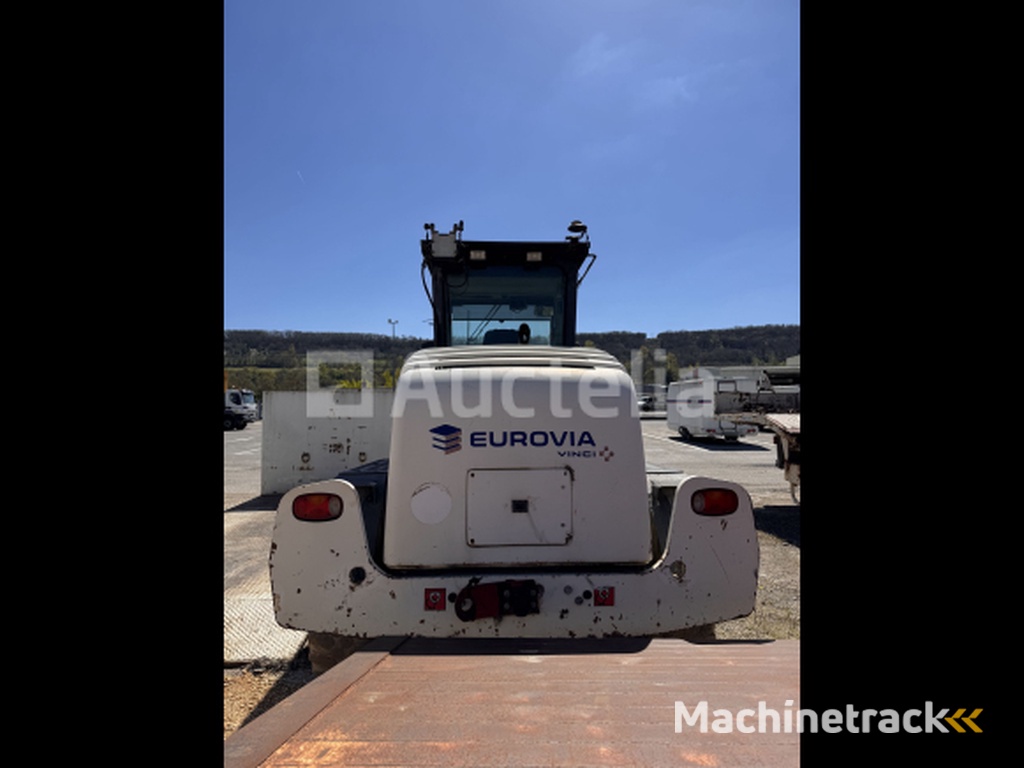 Vrachtwagens New Holland F106.6A