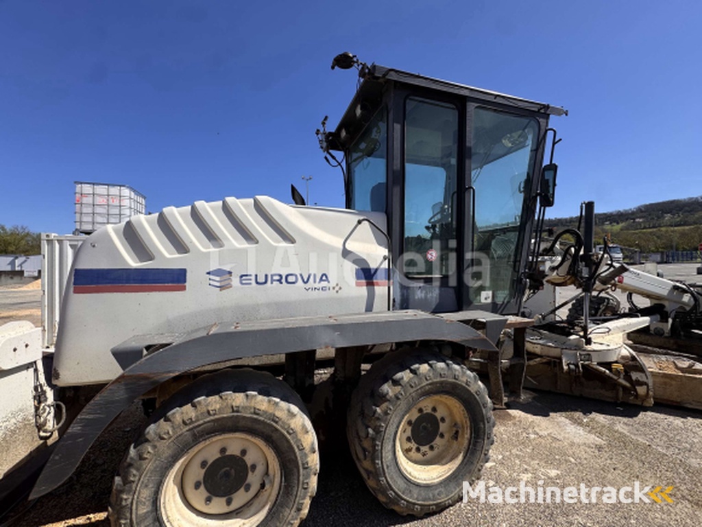 Vrachtwagens New Holland F106.6A