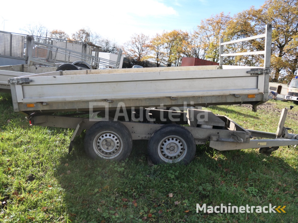 Saris C2700 dubbelassige buigende aanhangwagen (VIN:XLGC2CACKA0594877)