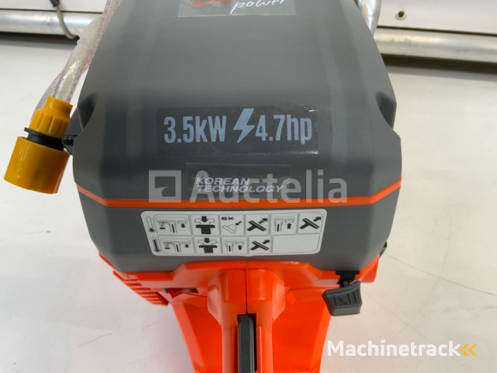 Daewoo - 2025 - DACNQ740S - Concrete saw