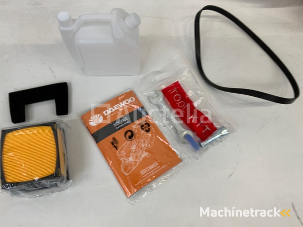 Daewoo - 2025 - DACNQ740S - Concrete saw