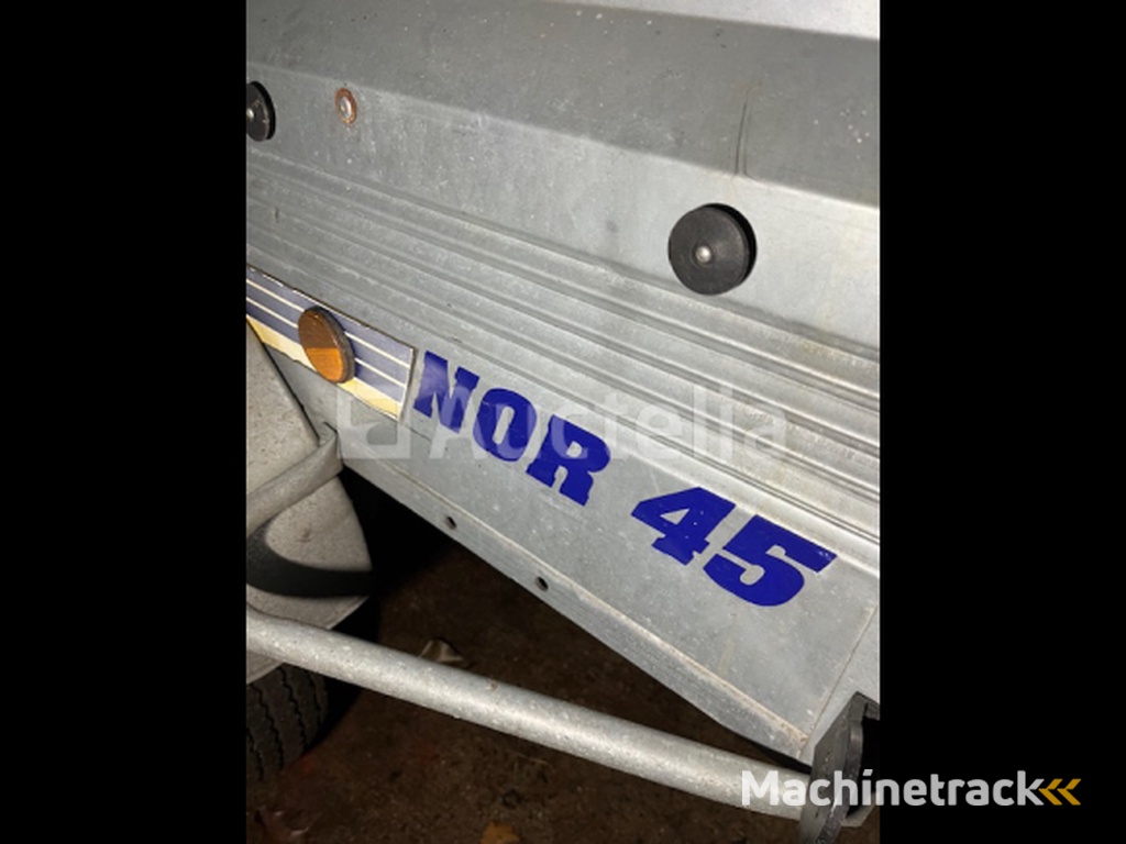Norauto NOR 45 aanhangwagen
