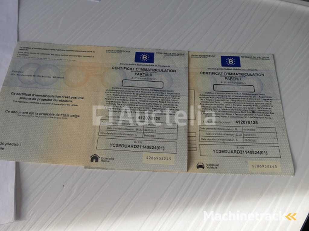 Eduard dubbelassige gaas aanhanger (VIN:YC3EDUARD21140824)