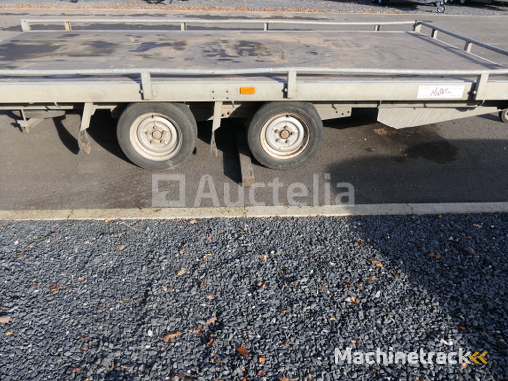 Saris C2700 dieplader (VIN:XLGC2CACPA0624353)