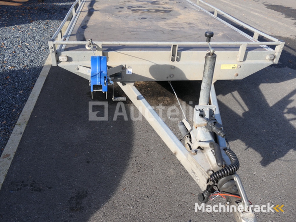 Saris C2700 dieplader (VIN:XLGC2CACPA0624353)