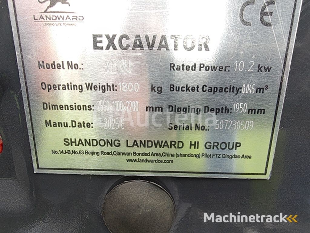 Cougar - 2025 - XT-18U - Minigraafmachine met Kubota motor D902