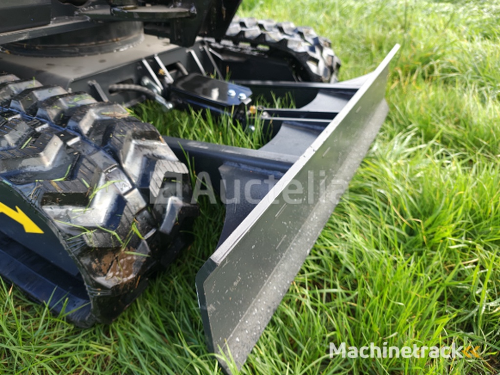 Cougar - 2025 - XT-18U - Minigraafmachine met Kubota motor D902