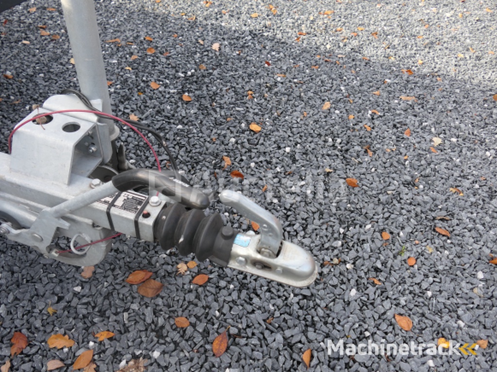 Unsinn AS enkelassige aanhangwagen 1837-13-1800 (VIN:WUFAJ7900MO139196)