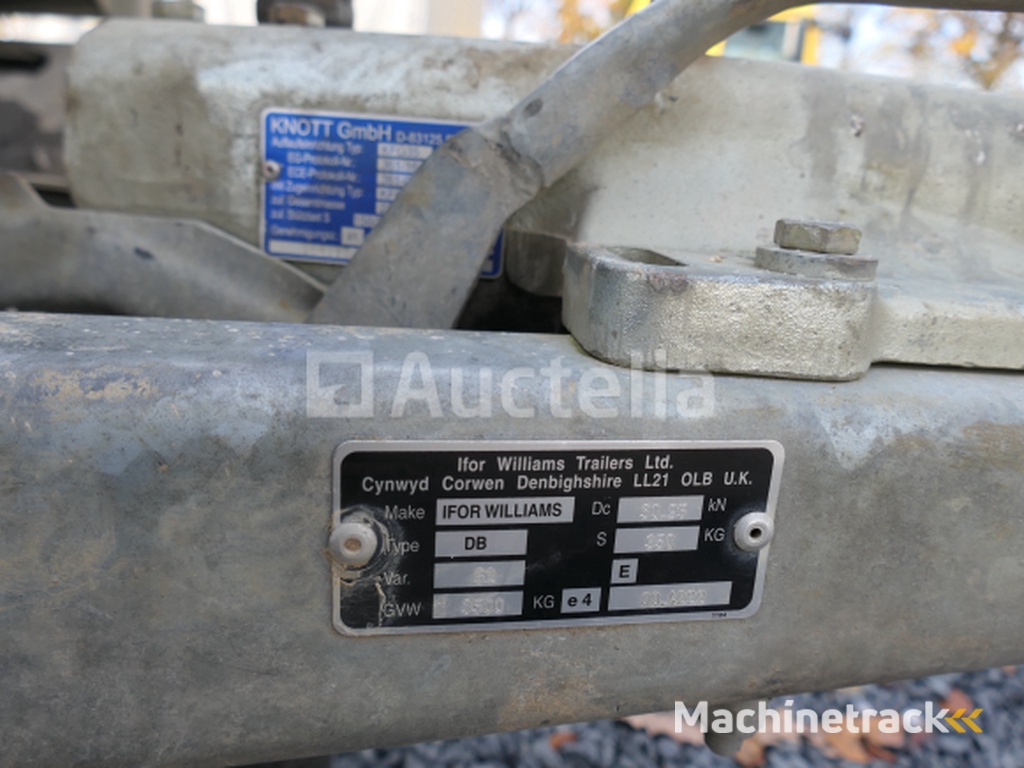 Ifor Williams 2Cb TT35 dubbelassige buigende aanhangwagen (VIN:SCKD00000J0752775)