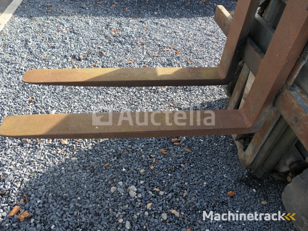 Still R70-35 forklift