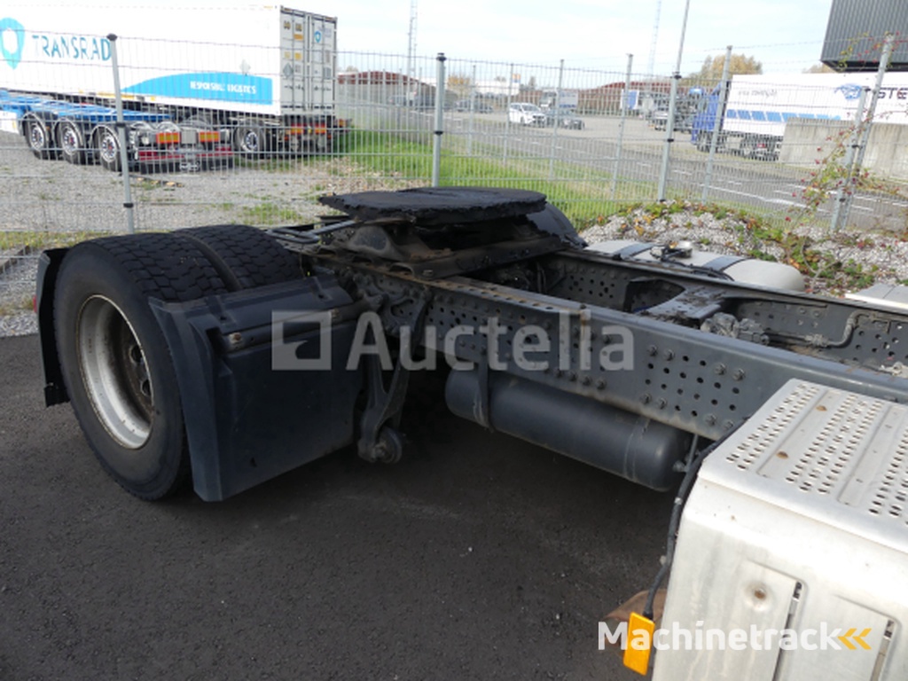 Mercedes-Benz Actros trekker (2017-690.339 km-VIN:WDB96340310141358)