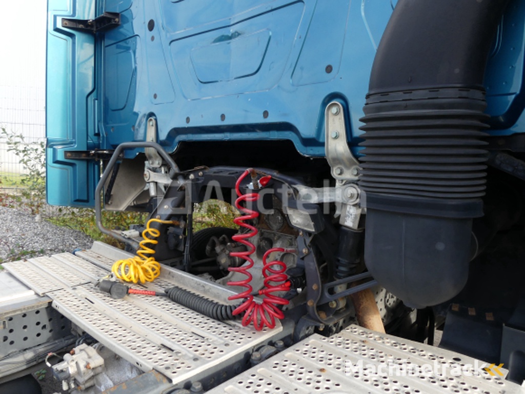 Mercedes-Benz Actros trekker (2017-690.339 km-VIN:WDB96340310141358)