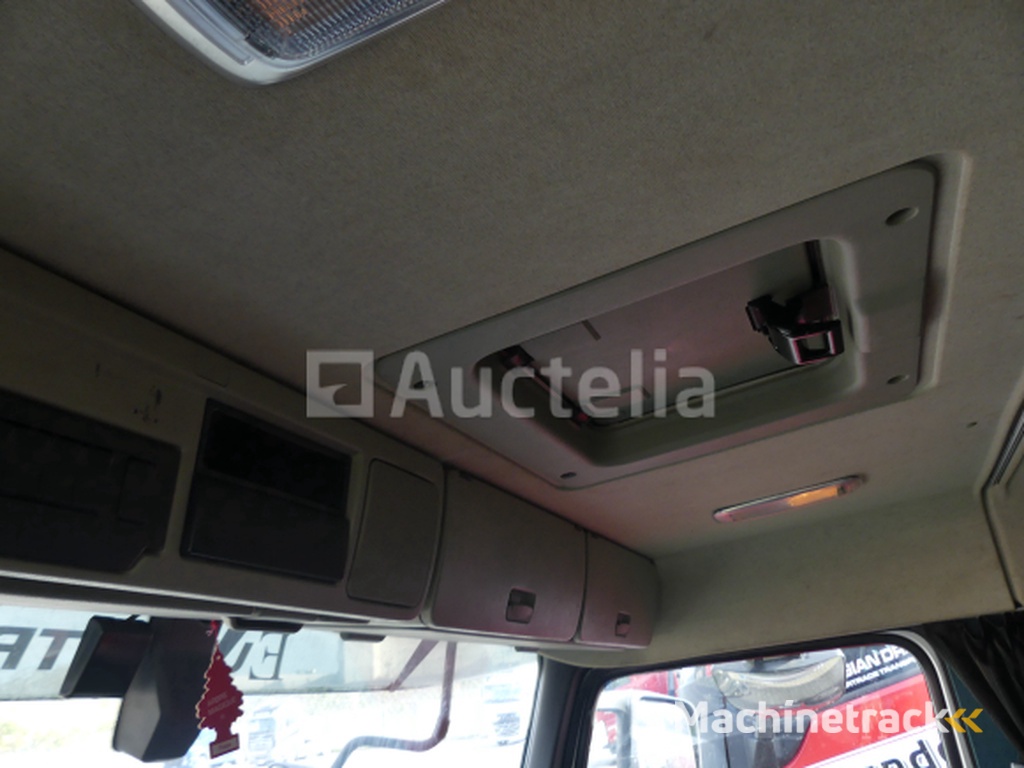 Volvo FM Curb Truck (2016-561.954 km-VIN:YV2X922C5GA795659)